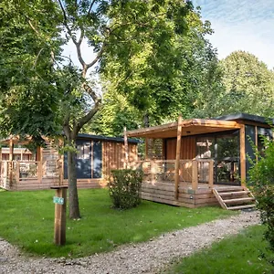 Camping De, Parijs